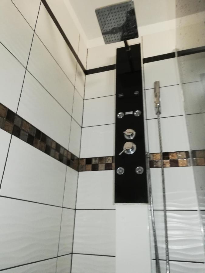 סן-פייר Appartement Meuble De Tourisme מראה חיצוני תמונה