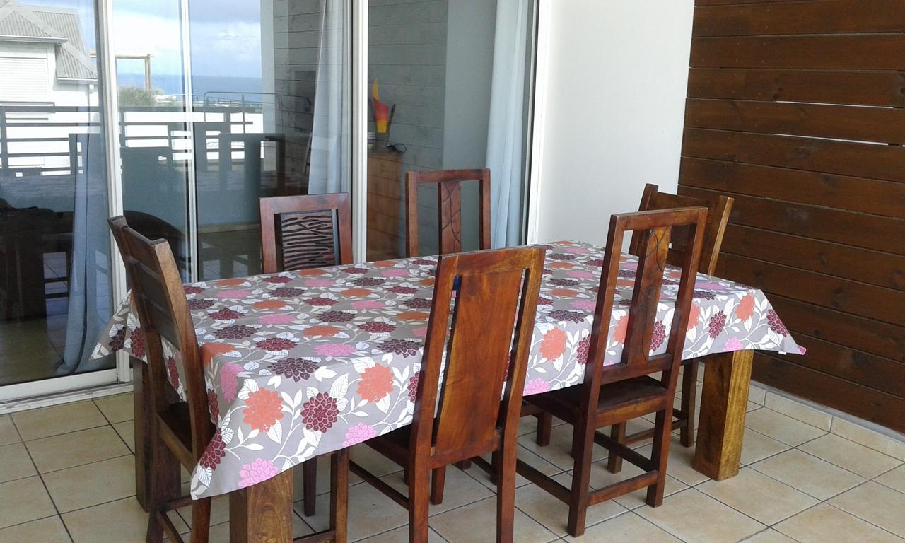 סן-פייר Appartement Meuble De Tourisme מראה חיצוני תמונה