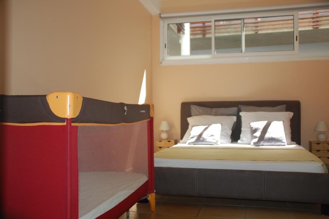 סן-פייר Appartement Meuble De Tourisme מראה חיצוני תמונה