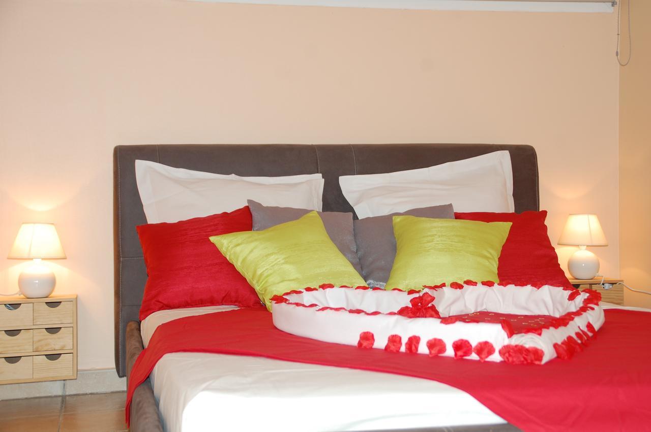 סן-פייר Appartement Meuble De Tourisme מראה חיצוני תמונה