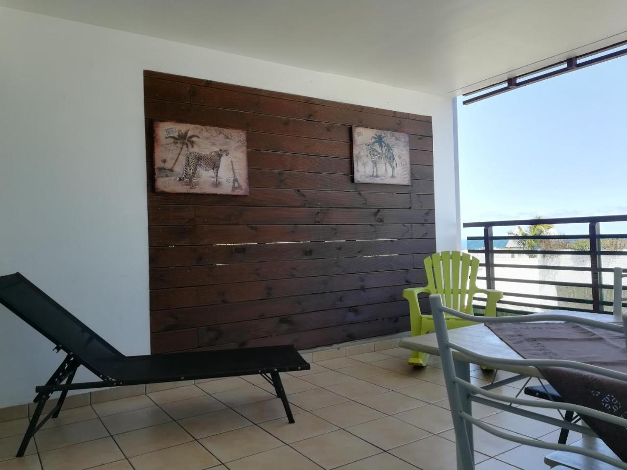 סן-פייר Appartement Meuble De Tourisme מראה חיצוני תמונה