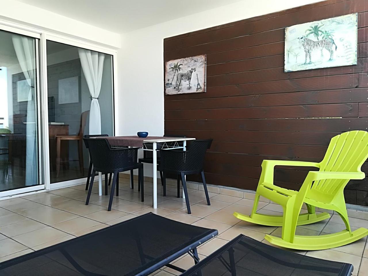 סן-פייר Appartement Meuble De Tourisme מראה חיצוני תמונה