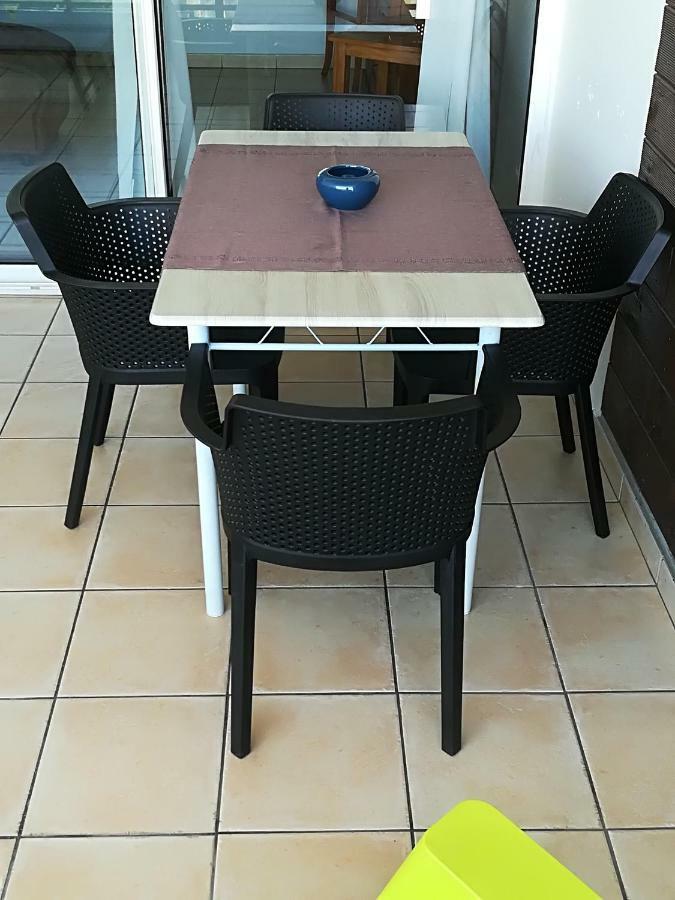 סן-פייר Appartement Meuble De Tourisme מראה חיצוני תמונה